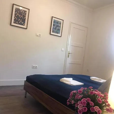 The Blue Akarattya Apartament